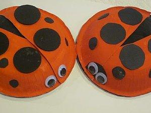 paper-cup-ladybugs-003.jpg