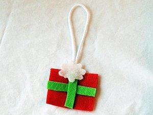 present-ornament-christmas-craft-photo-475x357-aformaro-02_476x357.jpg